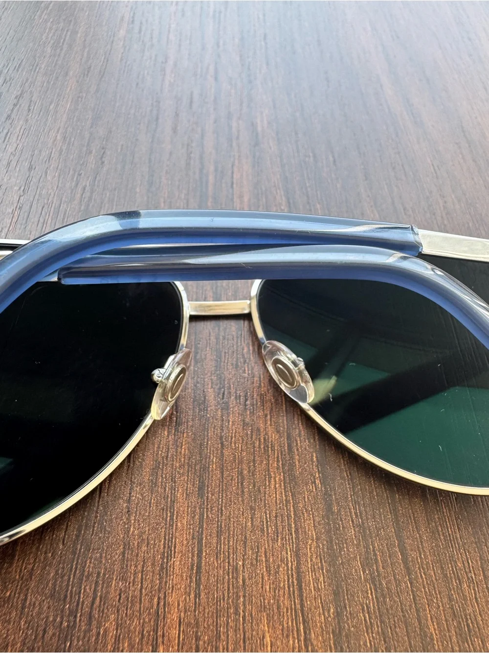 Maui Jim Silver Aviator Sunglasses with Dark Lenses